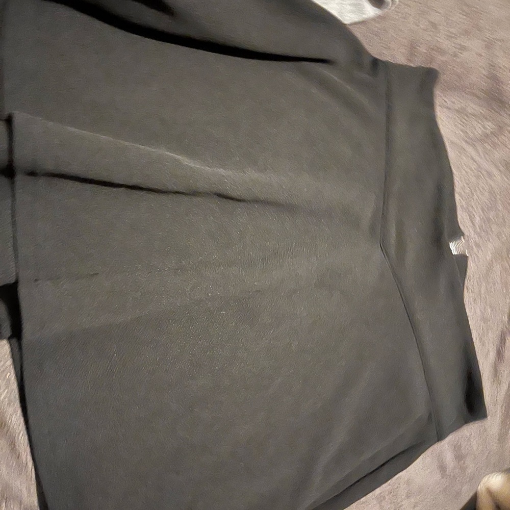 Elegant Black Women's Skirt